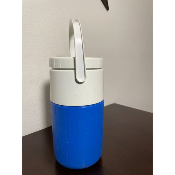 Vintage 1984 Coleman Water Jug Polylite Blue - 1/2 Gallon 5590 Jug Cooler Thermo - Picture 2 of 7